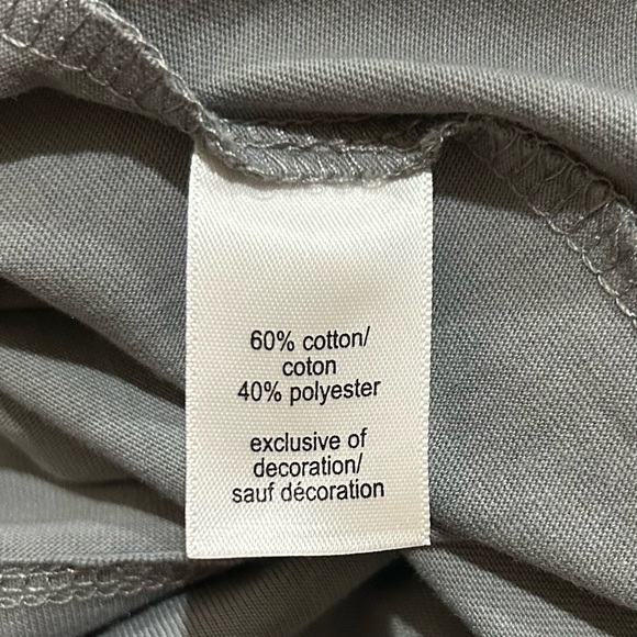 Maurices Gray Game Day Tee NWOT Size S - Picture 5 of 5